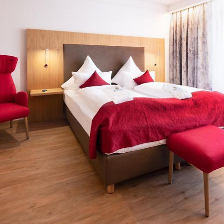 Appartment Hotel Victoria Bad Füssing Buitenkant foto